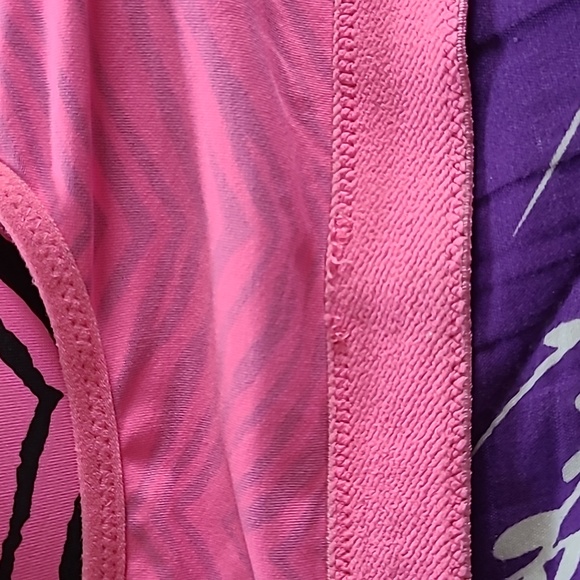 Victoria’s Secret Pink Yoga push up - Picture 8 of 10